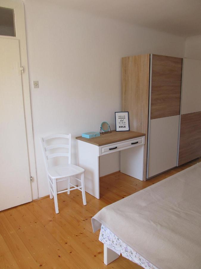 Apartments Anita Veli Lošinj Eksteriør billede