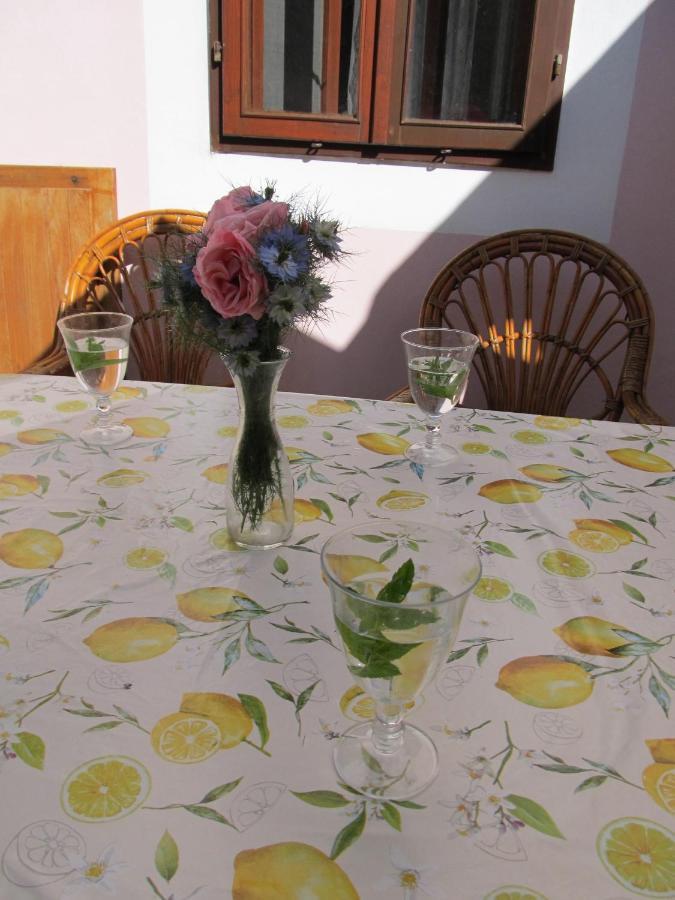 Apartments Anita Veli Lošinj Eksteriør billede