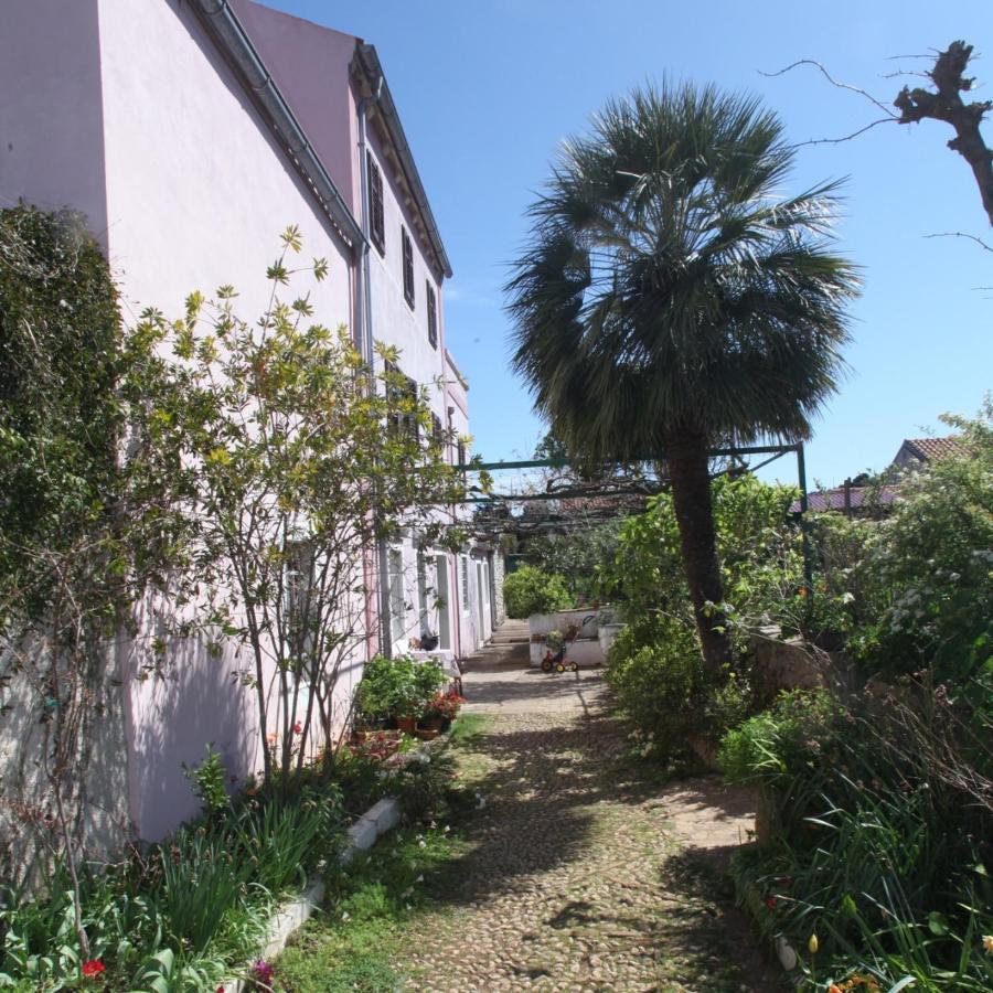 Apartments Anita Veli Lošinj Eksteriør billede