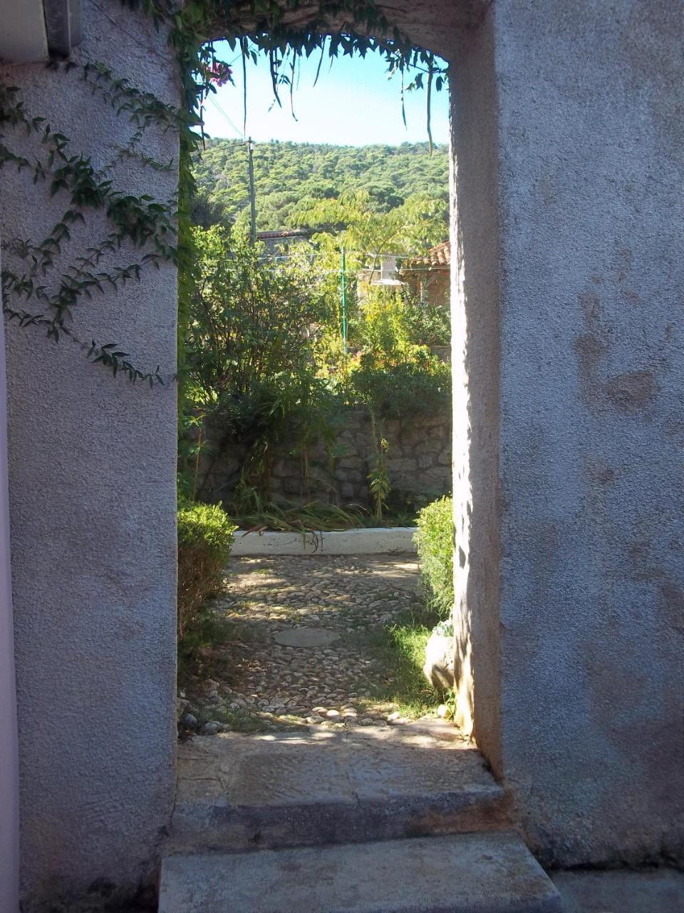 Apartments Anita Veli Lošinj Eksteriør billede